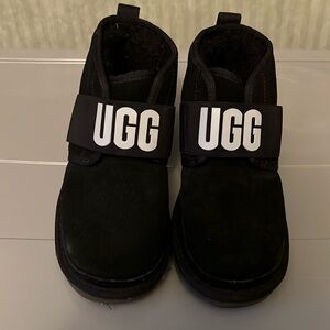 Boys Ugg Boots size 3